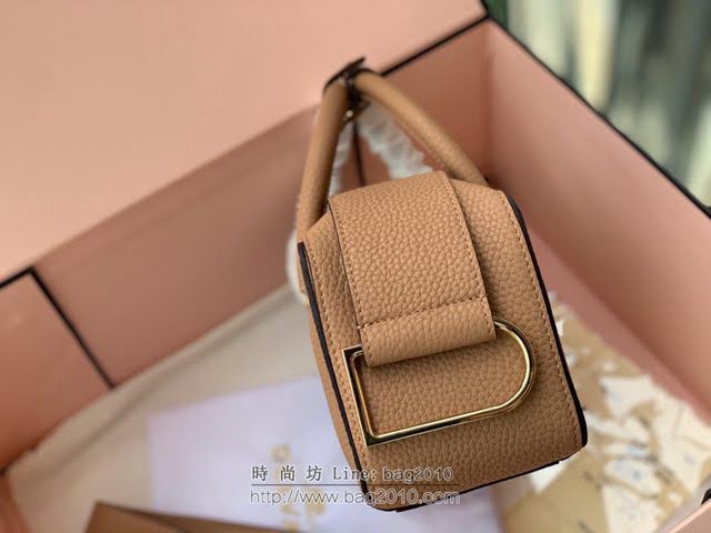 DELVAUX女包 標誌性包款 旋轉拎著提把D扣環 德爾沃女手提包 CL0020 奶茶色 Delvaux信封袋  fcs1261